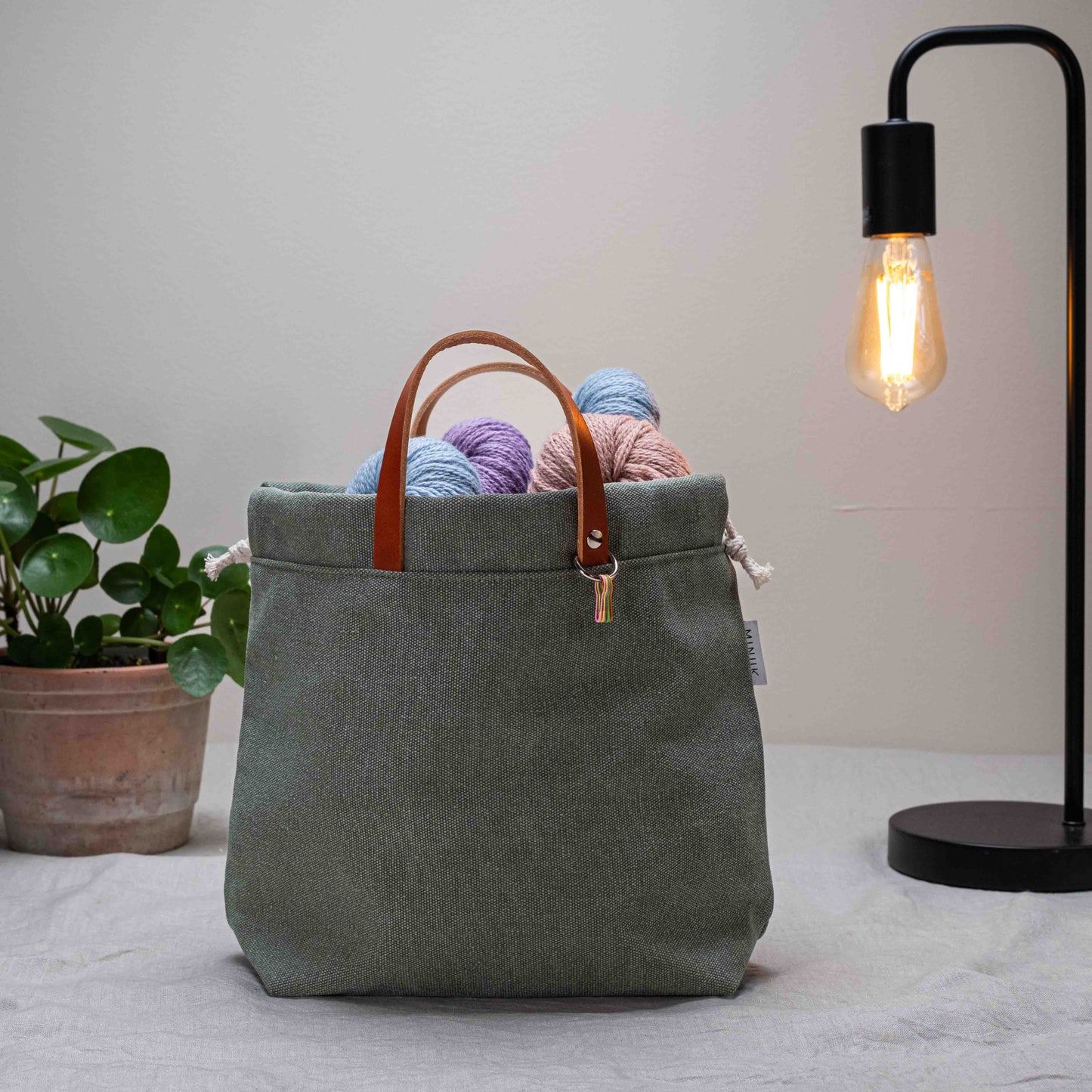 Projektväska Minuk - Wool n Wonder